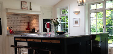 Traditional / contemporary kitchen